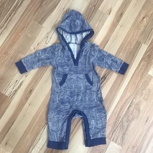 Old navy wave play suit